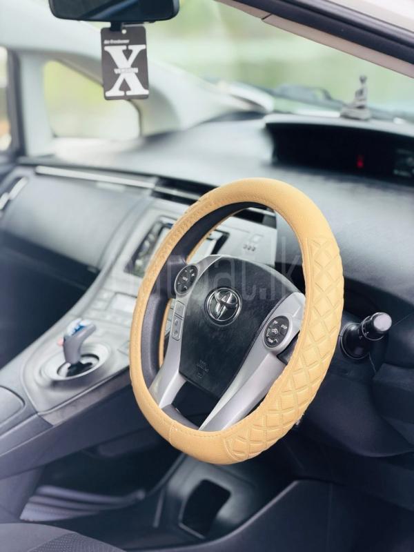 Toyota Prius 2012 - பயன்படுத்தப்பட்டது கார் sale in Sri Lanka - patpat.lk