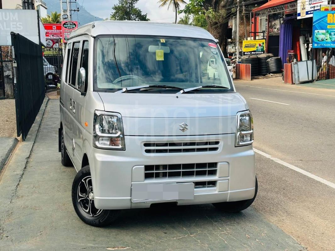 Advertisement image 3