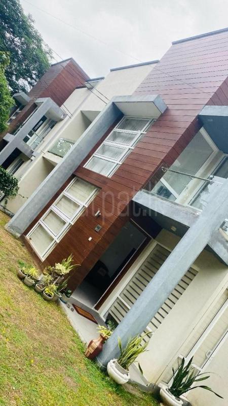 House for Sale in Kandy ads-image-1