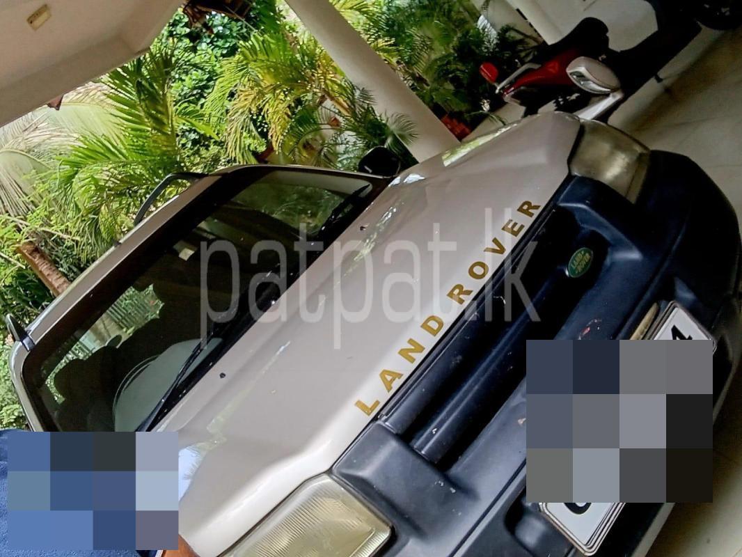 Land Rover Discovery 2000 - பயன்படுத்தப்பட்டது SUV sale in Sri Lanka - patpat.lk