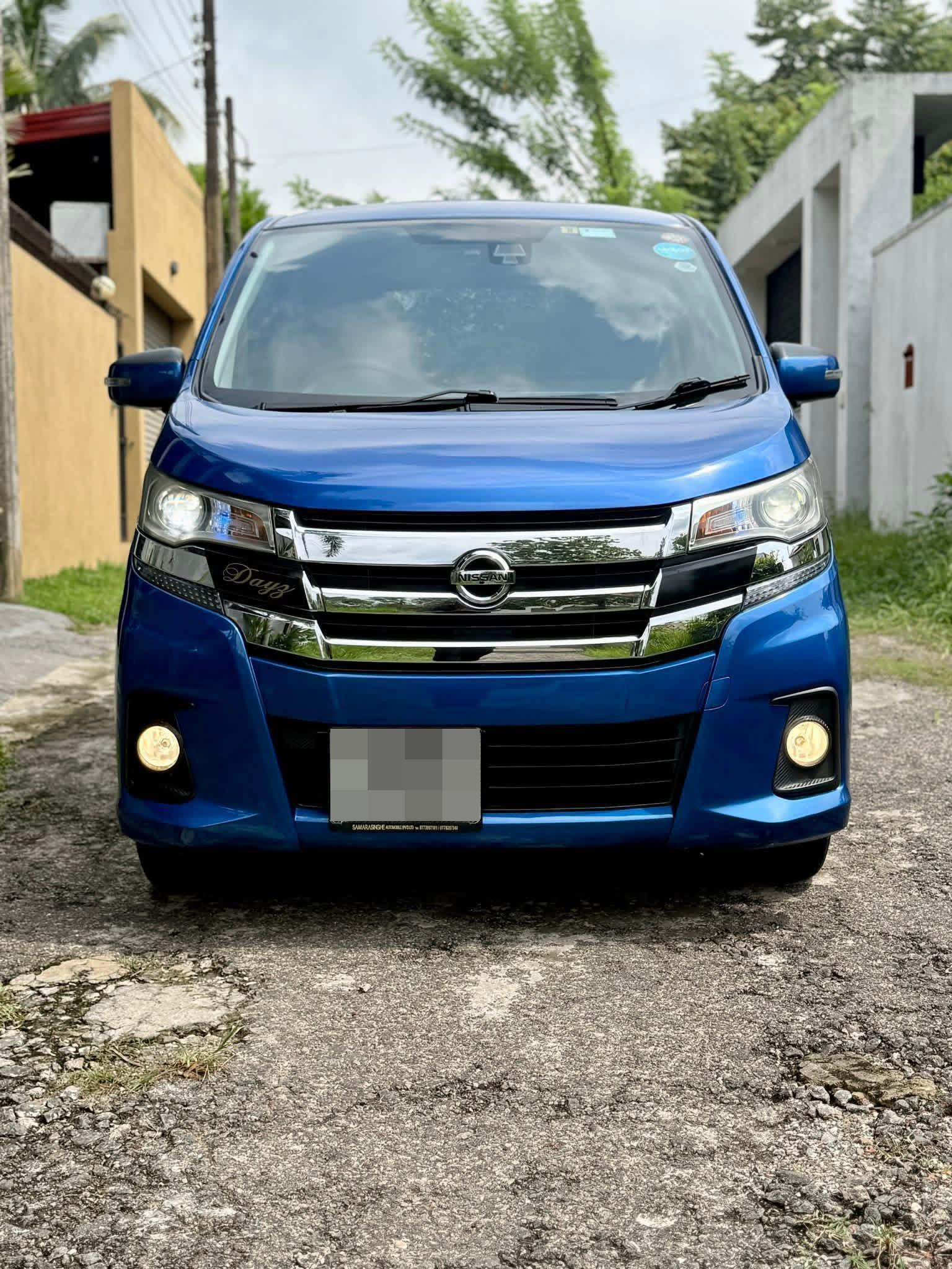 Nissan DAYZ HIGHWAY STAR 2019 - Used Car sale in Sri Lanka - patpat.lk