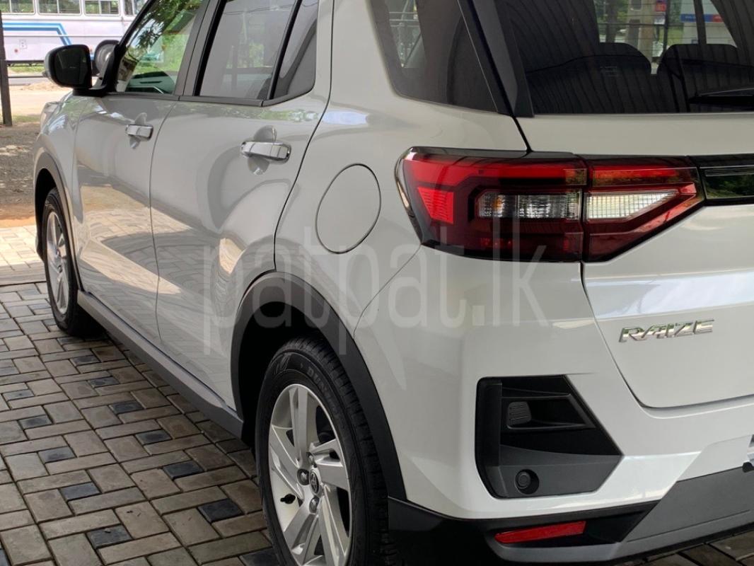 Advertisement image 6