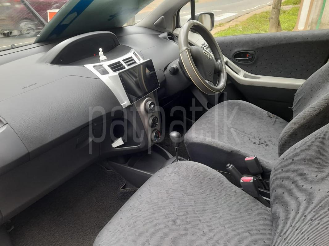 Toyota Vitz 2005 - பயன்படுத்தப்பட்டது கார் sale in Sri Lanka - patpat.lk