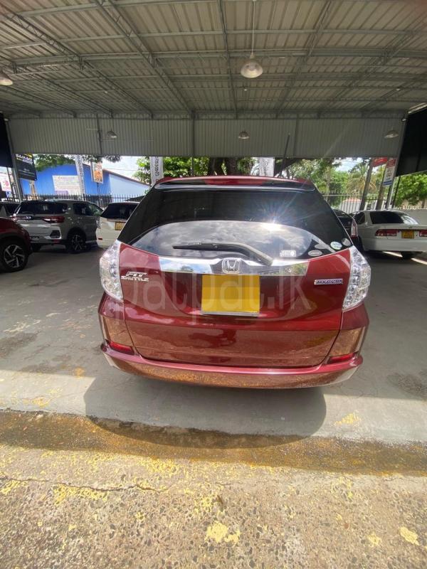 Advertisement image 1