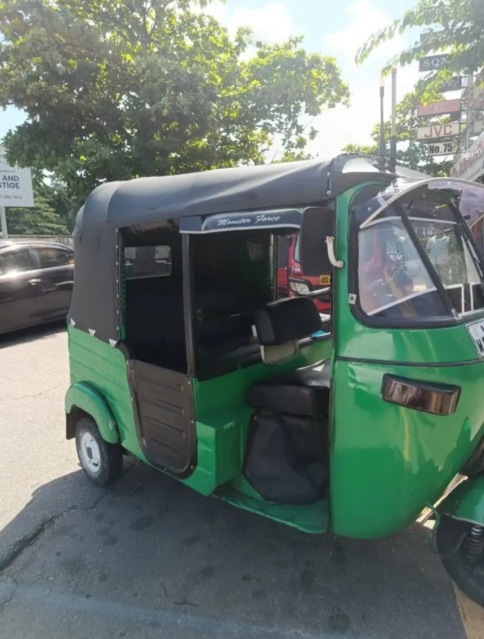 Bajaj 2 stroke 2004 - பயன்படுத்தப்பட்டது முச்சக்கர வண்டி sale in Sri Lanka - patpat.lk