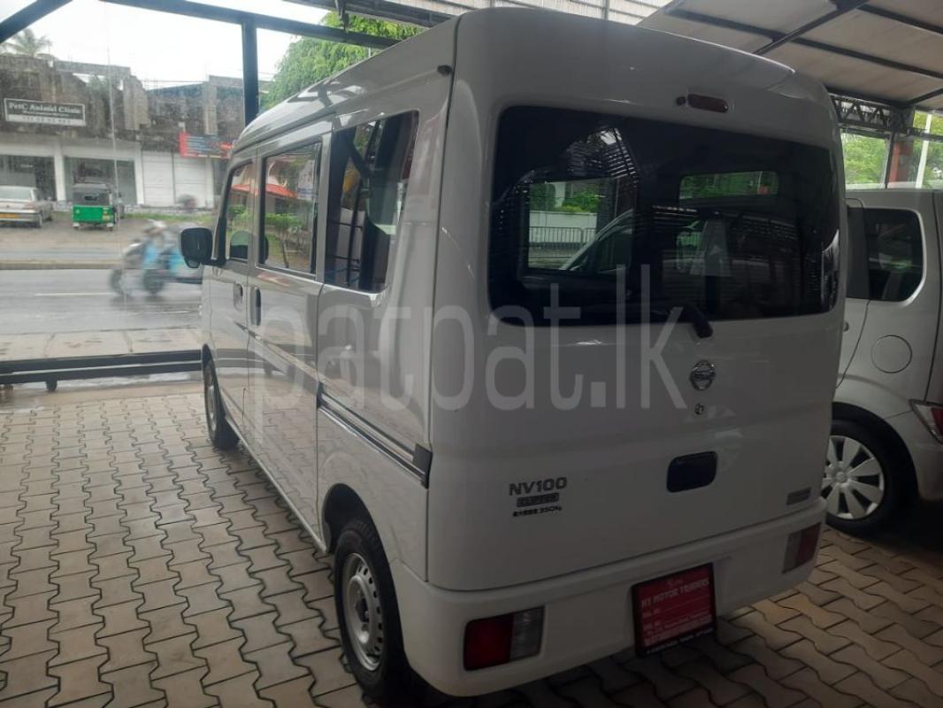 Advertisement image 5