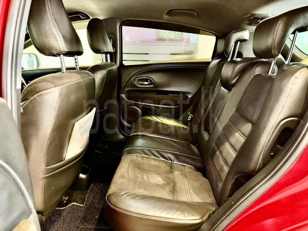 Honda Vezel 2018 - பயன்படுத்தப்பட்டது SUV sale in Sri Lanka - patpat.lk