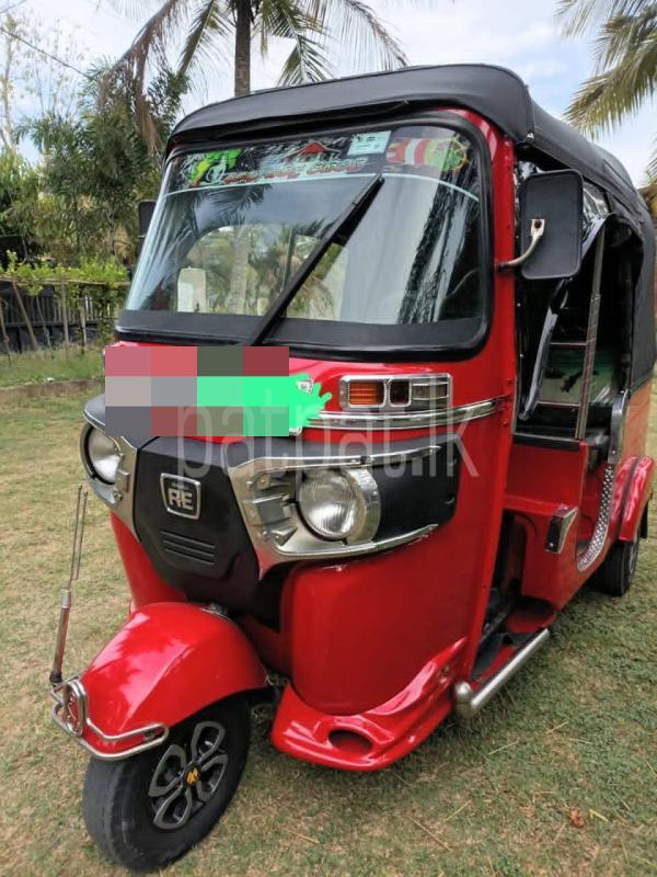 Bajaj Three Wheel 2014 - பயன்படுத்தப்பட்டது முச்சக்கர வண்டி sale in Sri Lanka - patpat.lk