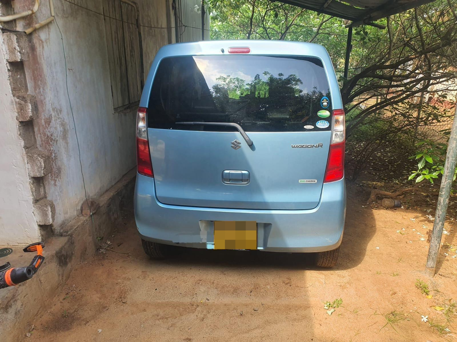 Suzuki Wagon R 2015 - பயன்படுத்தப்பட்டது கார் sale in Sri Lanka - patpat.lk