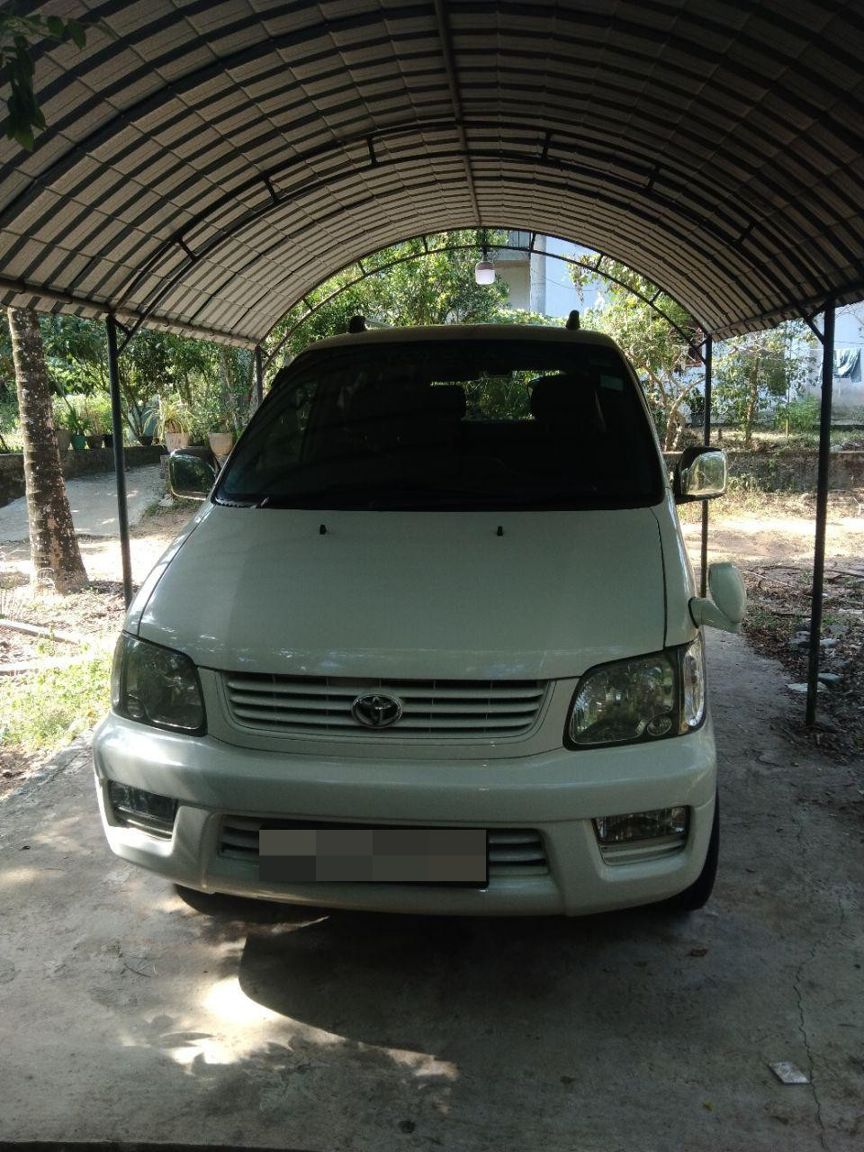 Toyota Noah 2000 - Used Van sale in Sri Lanka - patpat.lk