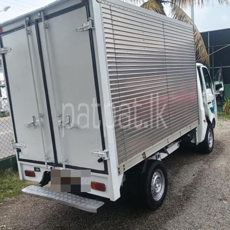 Advertisement image 4