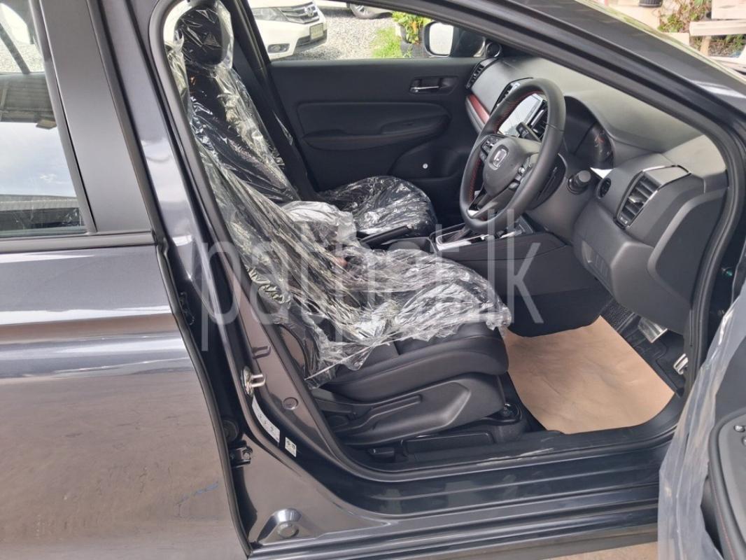 Advertisement image 6