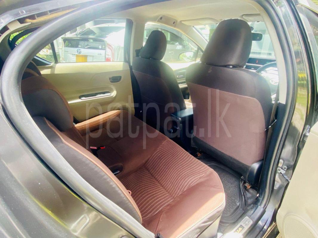 Toyota Aqua 2012 - பயன்படுத்தப்பட்டது கார் sale in Sri Lanka - patpat.lk