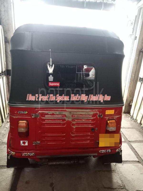 Bajaj 4 stroke 2009 - භාවිතා කරන ලද ත්‍රිරෝද රථය sale in Sri Lanka - patpat.lk