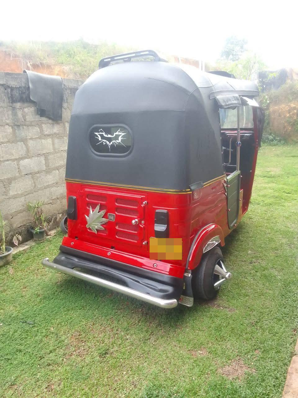 Bajaj Three Wheel 2015 - Used Three wheeler sale in Sri Lanka - patpat.lk