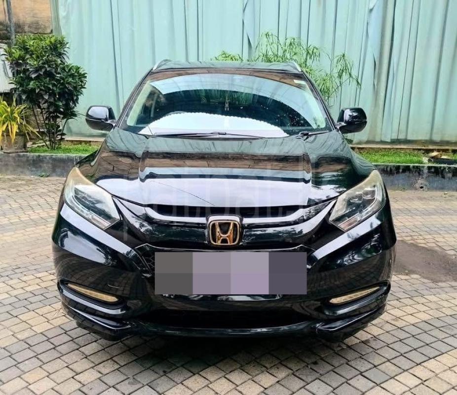 Honda Vezel 2014 - භාවිතා කරන ලද SUV රථය sale in Sri Lanka - patpat.lk