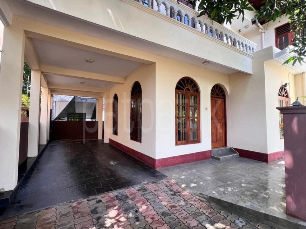 House for Sale in Mount Lavinia ads-image-1