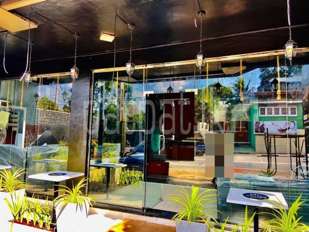 Advertisement image 1