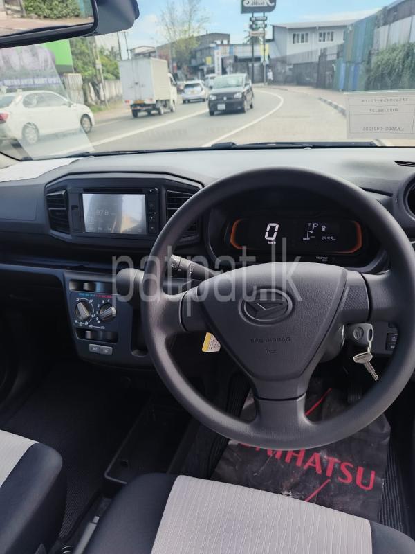 Advertisement image 4