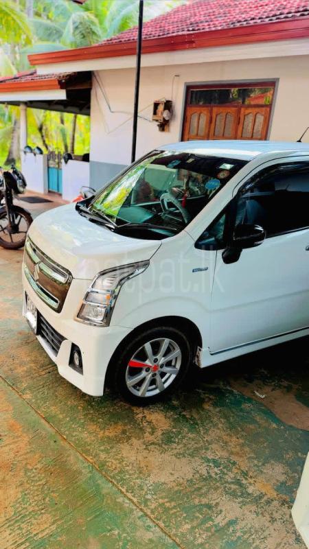 Suzuki Wagon R 2018 - மறுசீரமைக்கப்பட்டது கார் sale in Sri Lanka - patpat.lk