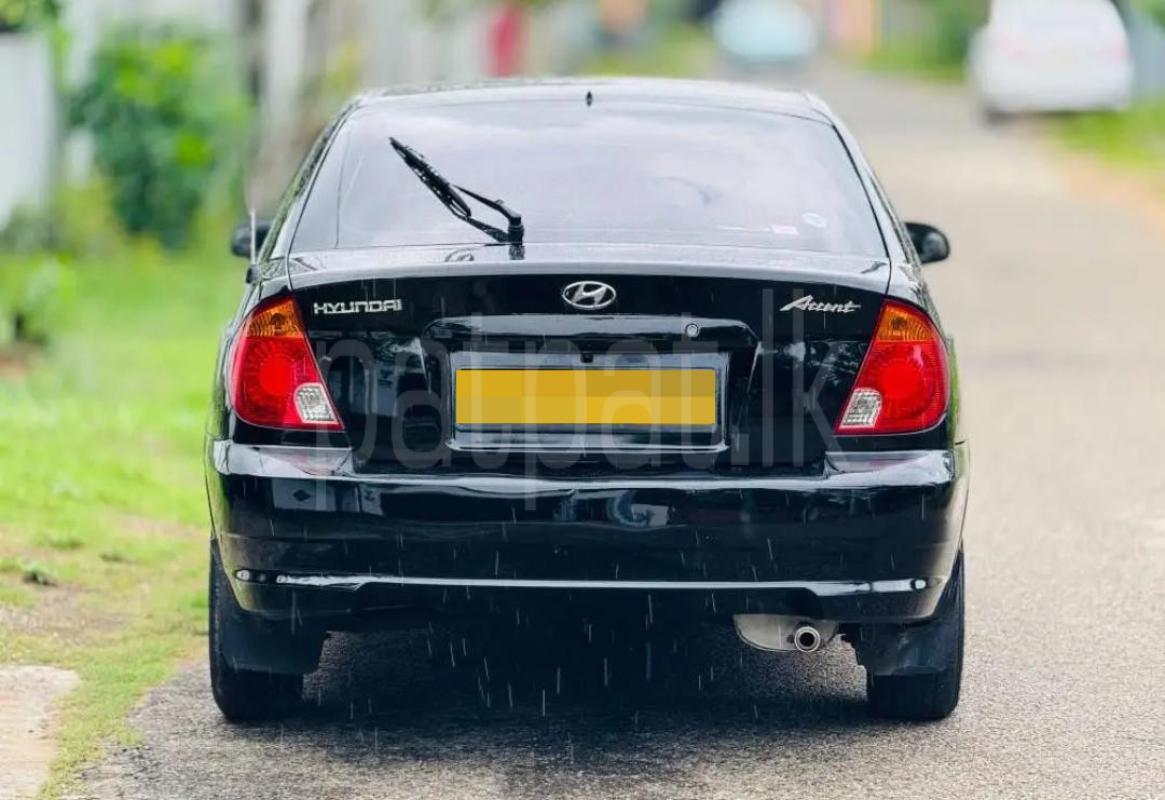 Hyundai Accent 2003 - பயன்படுத்தப்பட்டது கார் sale in Sri Lanka - patpat.lk