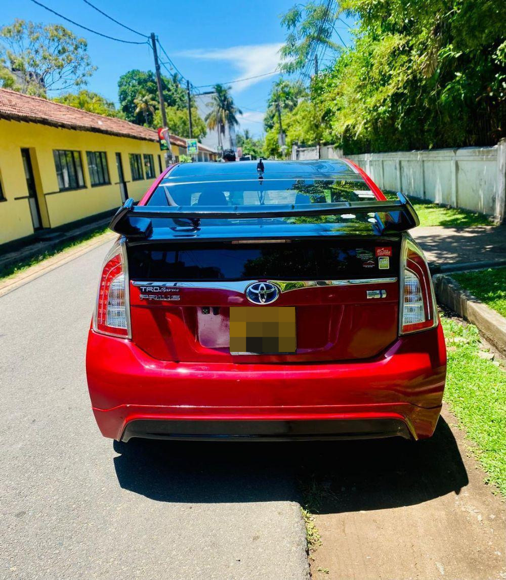 Toyota Prius 2012 - Used Car sale in Sri Lanka - patpat.lk