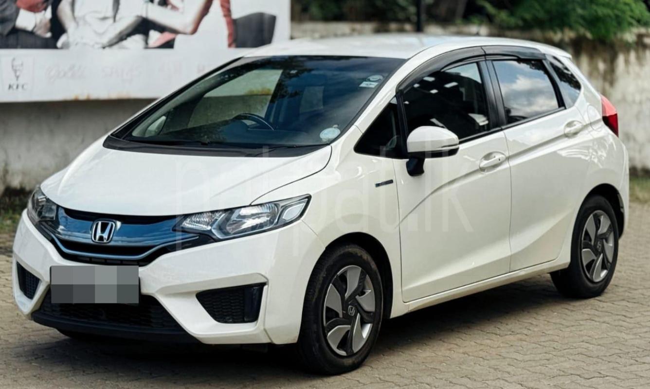 Honda Fit 2014 - பயன்படுத்தப்பட்டது கார் sale in Sri Lanka - patpat.lk