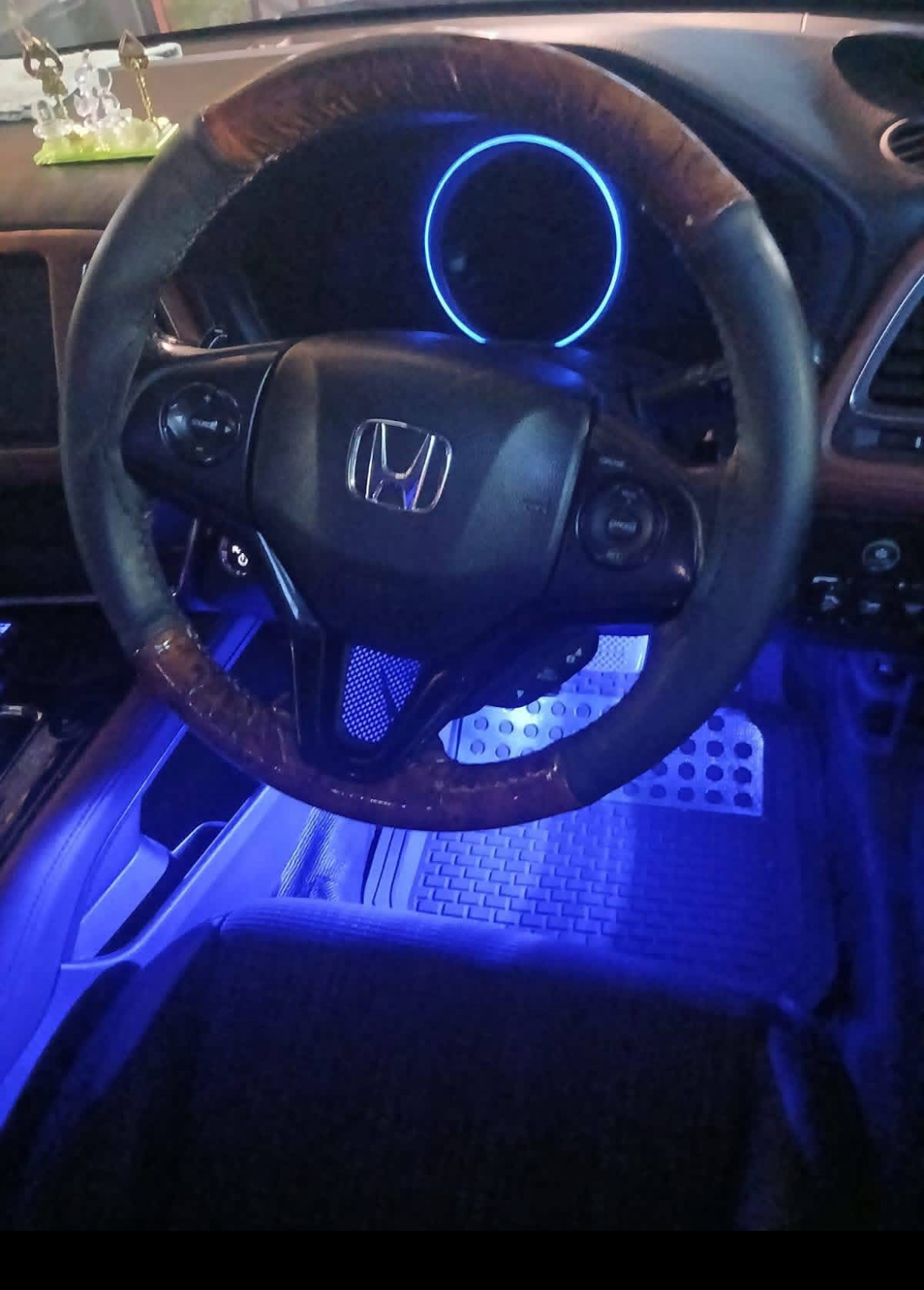 Honda Vezel 2014 - பயன்படுத்தப்பட்டது SUV sale in Sri Lanka - patpat.lk
