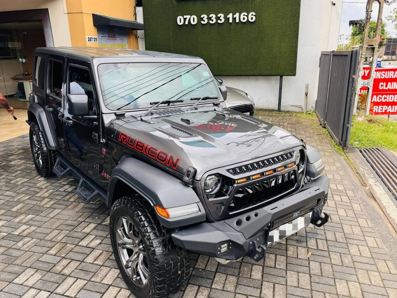 Jeep Wrangler 2018 - பயன்படுத்தப்பட்டது SUV sale in Sri Lanka - patpat.lk