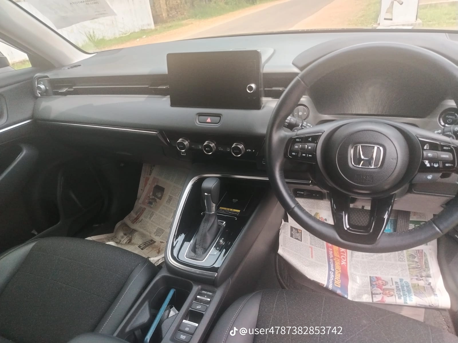 Honda Vezel 2023 - மறுசீரமைக்கப்பட்டது SUV sale in Sri Lanka - patpat.lk