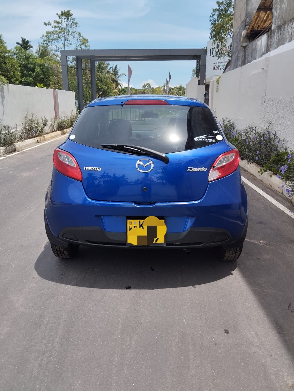 Mazda Demio 2010 - பயன்படுத்தப்பட்டது கார் sale in Sri Lanka - patpat.lk