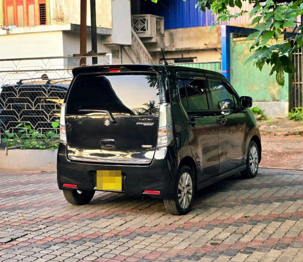 Advertisement image 3