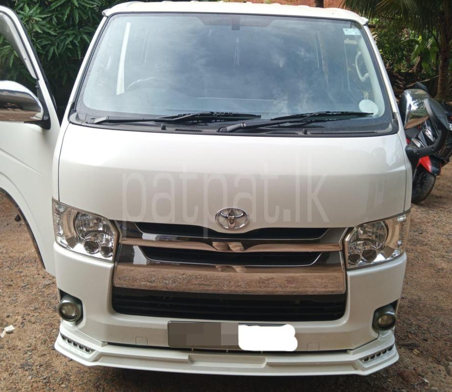 Toyota Hiace 2014 - பயன்படுத்தப்பட்டது வேன் sale in Sri Lanka - patpat.lk