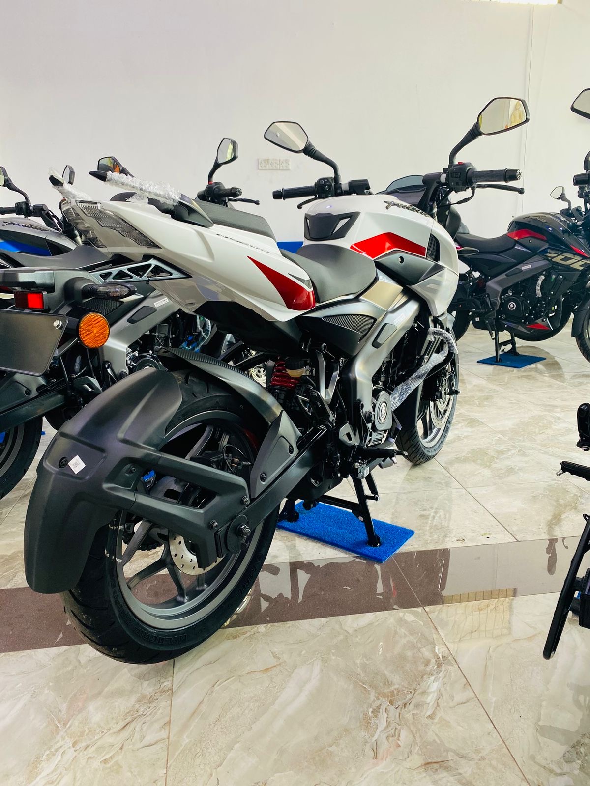 Bajaj Pulsar 2026 - අලුත් බයිසිකලය sale in Sri Lanka - patpat.lk