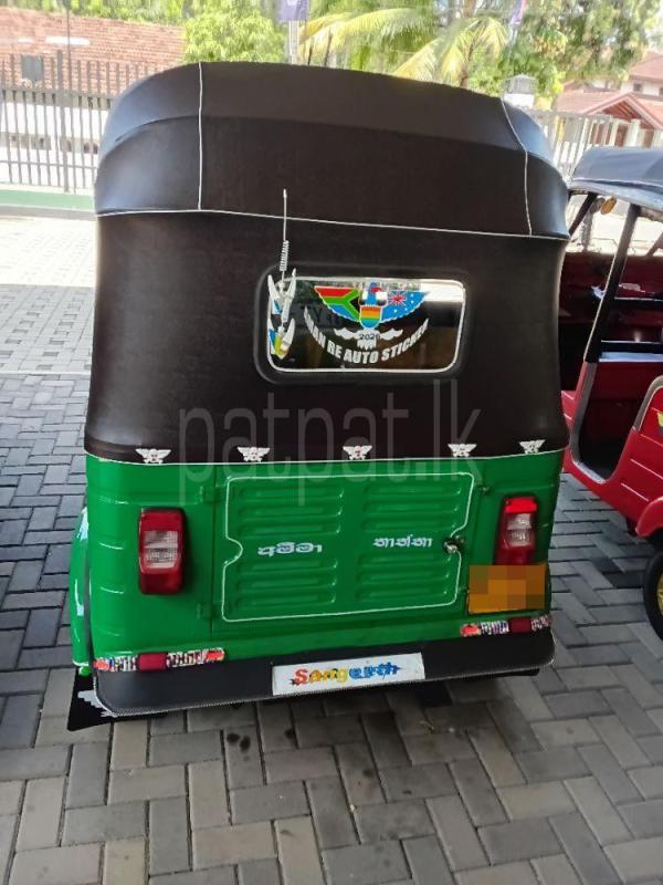 Bajaj Three Wheel 2014 - භාවිතා කරන ලද ත්‍රිරෝද රථය sale in Sri Lanka - patpat.lk