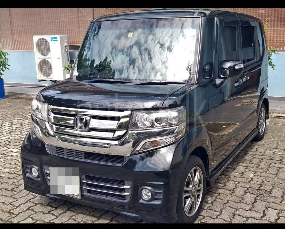 Honda N BOX 2016 - பயன்படுத்தப்பட்டது கார் sale in Sri Lanka - patpat.lk