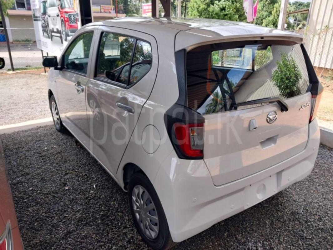 Advertisement image 5