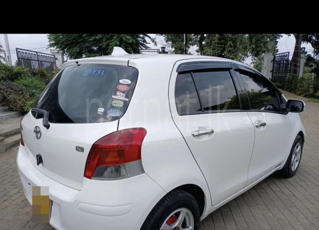 Toyota Vitz 2005 - பயன்படுத்தப்பட்டது கார் sale in Sri Lanka - patpat.lk