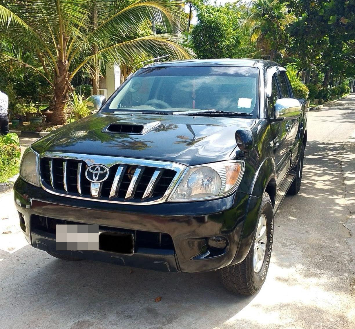Toyota Hilux 2015 - Used Pick-up  sale in Sri Lanka - patpat.lk