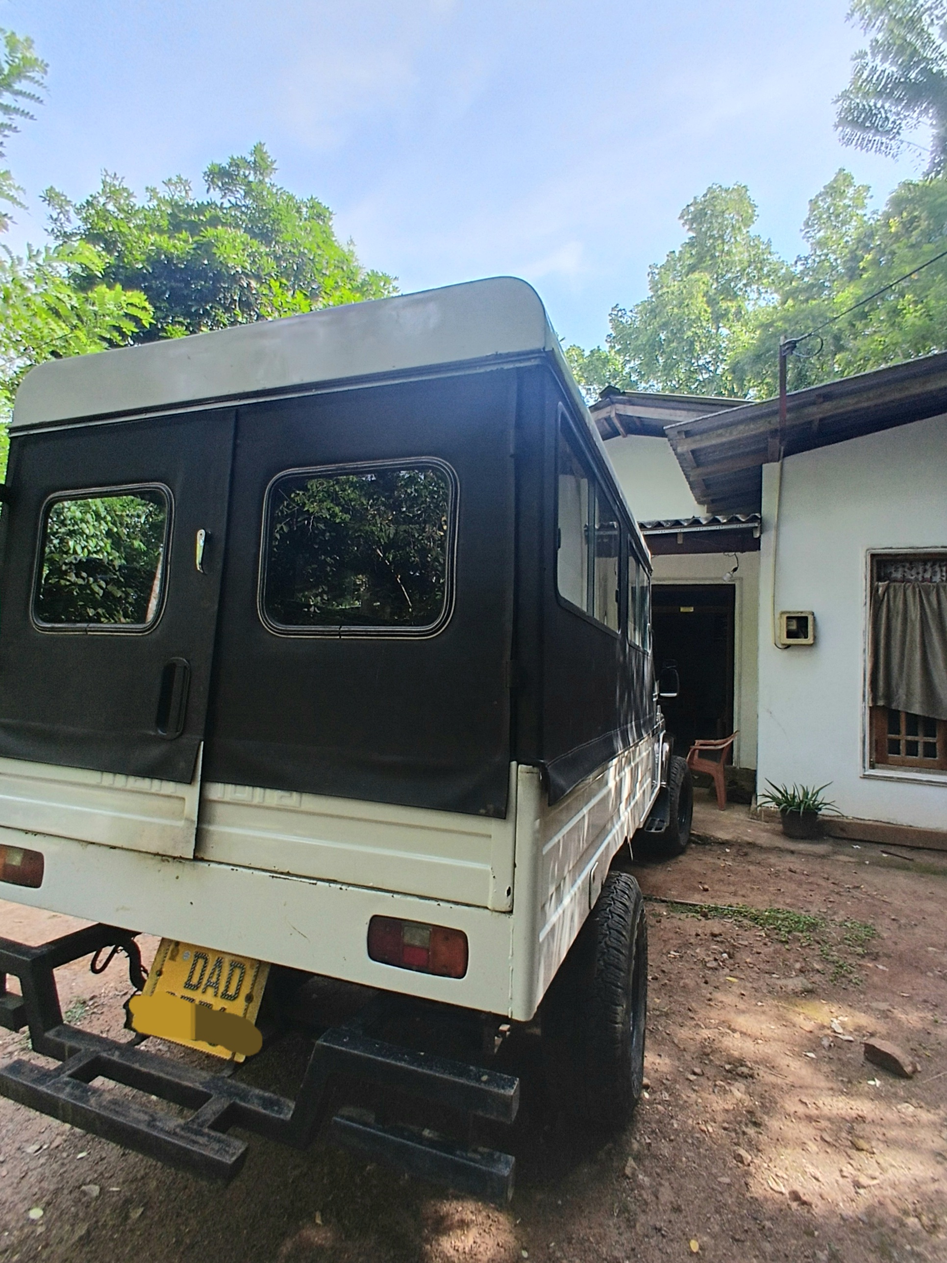 Mahindra Bolero 2015 - භාවිතා කරන ලද ට්‍රක් රථය sale in Sri Lanka - patpat.lk