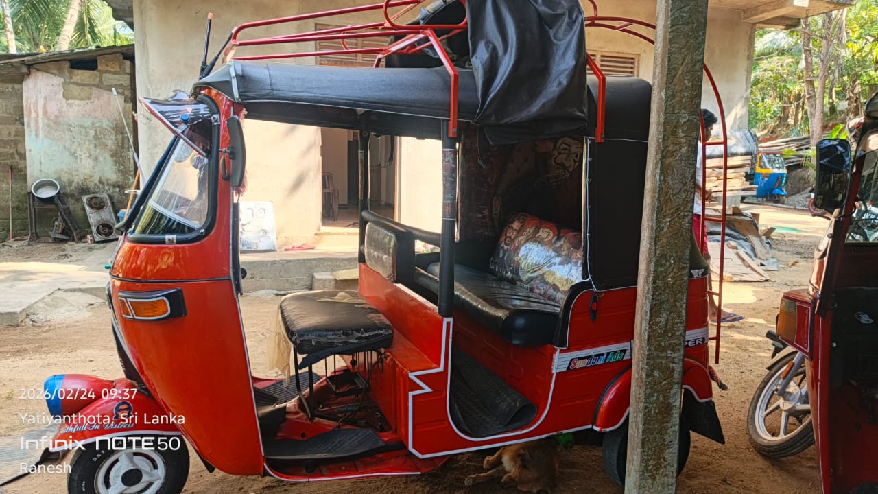 Bajaj Three Wheel 2005 - பயன்படுத்தப்பட்டது முச்சக்கர வண்டி sale in Sri Lanka - patpat.lk