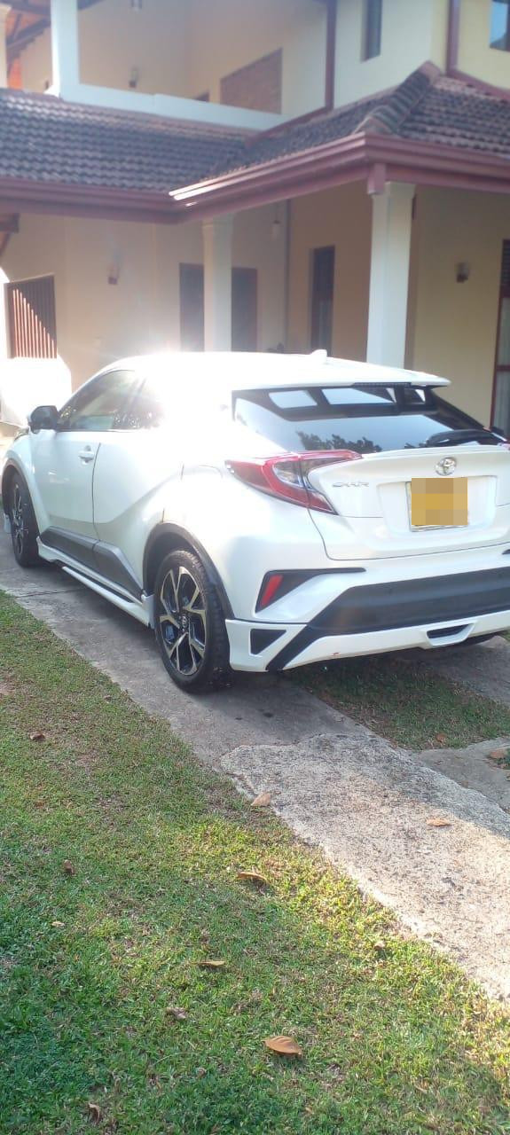 Toyota CHR 2018 - மறுசீரமைக்கப்பட்டது SUV sale in Sri Lanka - patpat.lk