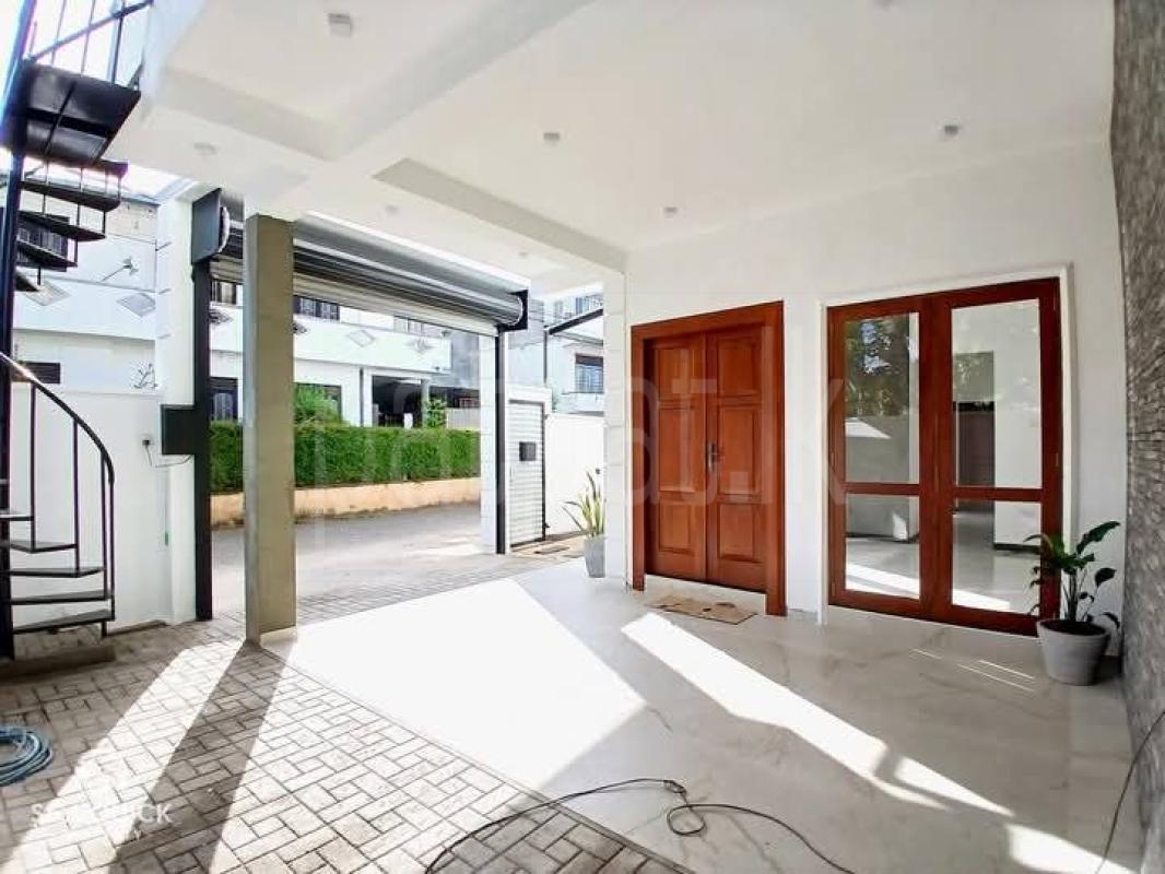 House for Sale in Malabe ads-image-1