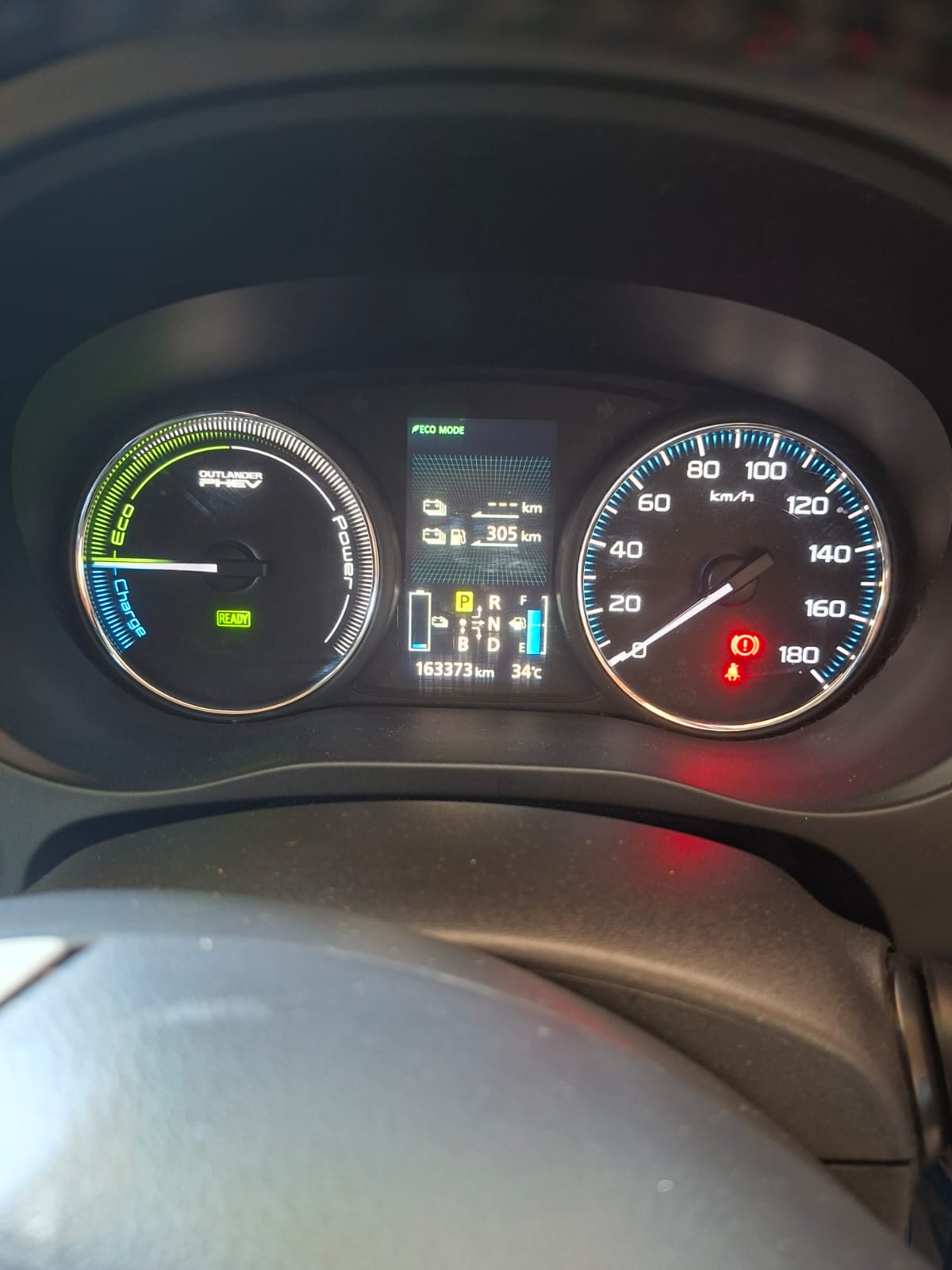 Mitsubishi Outlander 2014 - Used SUV sale in Sri Lanka - patpat.lk