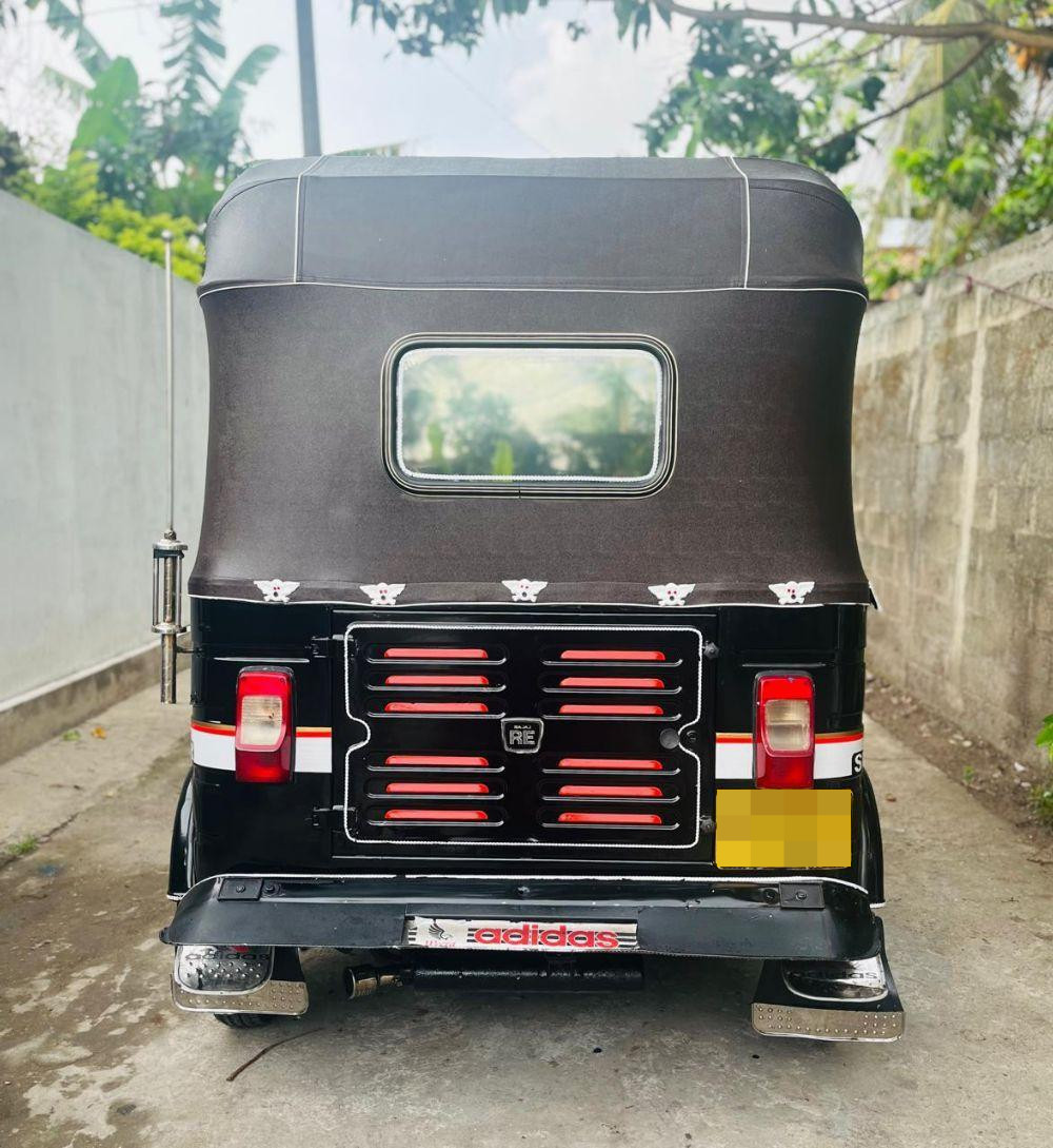 Bajaj Three Wheel 2019 - Used Three wheeler sale in Sri Lanka - patpat.lk