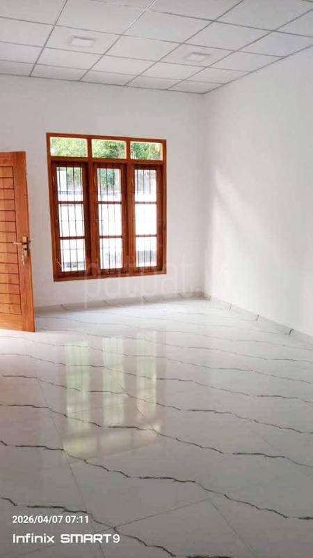 House for Sale in Weliveriya