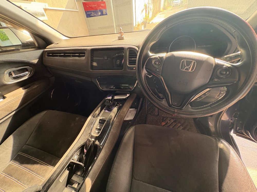 Honda Vezel 2017 - Used SUV sale in Sri Lanka - patpat.lk