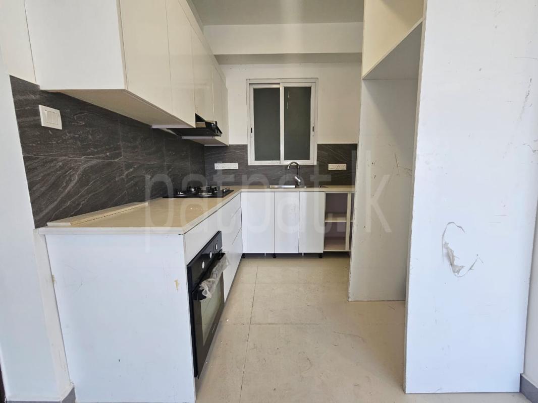 Unfurnished Apartment for Sale in Narahenpita (Colombo 05)