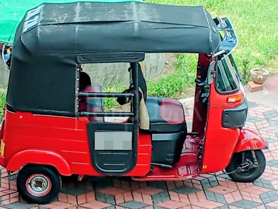 Advertisement image 6