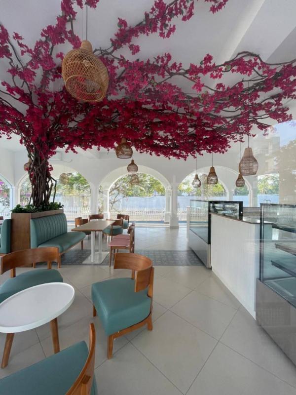 Advertisement image 6